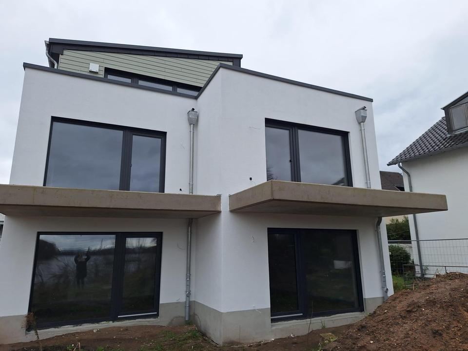 Penthouse, 2-Zimmer-Wohnung, direkte Rheinlage, Neubau, Dachterrasse, provisionsfrei – Bild 2