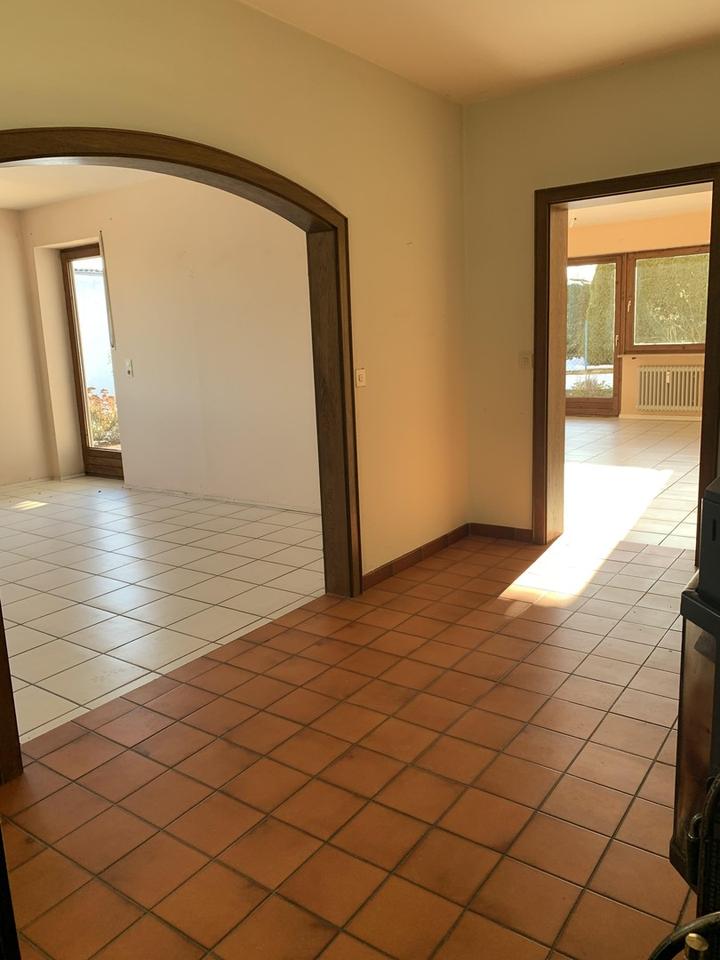 Großes Wohnhaus im Bäderdreieck mit großzügigem Garten – Bild 2