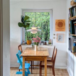 Gemütliche, und lichtverwöhnte 3 Zimmer Wohnung. Courtagefrei und großes Potenzial!