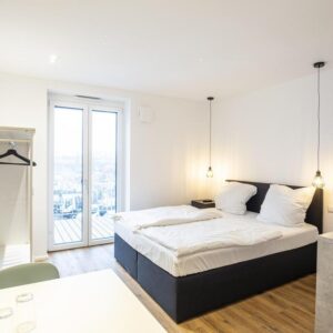 Neubauapartment mit Balkon. Super Anbindung.