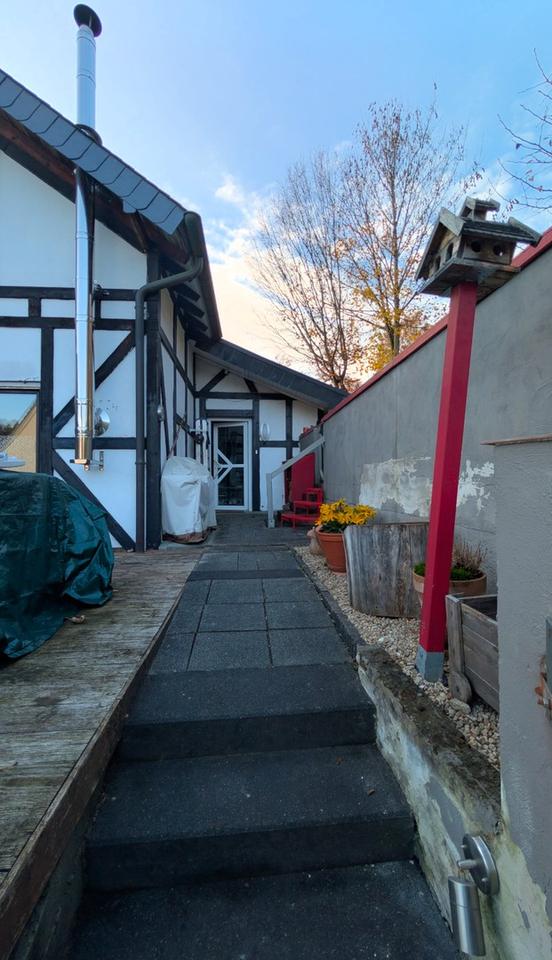 Maisonette-Wohnung mit Garten und Carport zu verkaufen – Bild 5