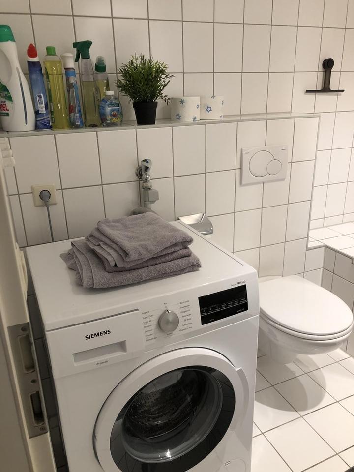 Wunderschöne, vollmöblierte 2 Zimmer Wohnung in der Mitte von Ditzingen – Bild 12