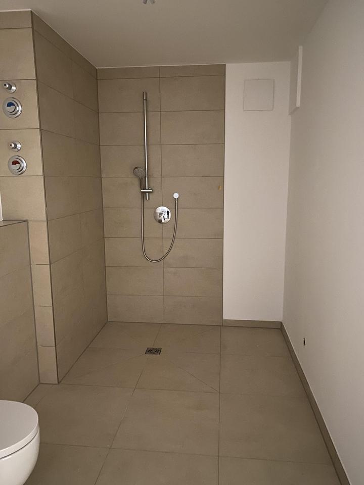 2,5-Zimmer Stadtwohnung mit Balkon – Bild 21