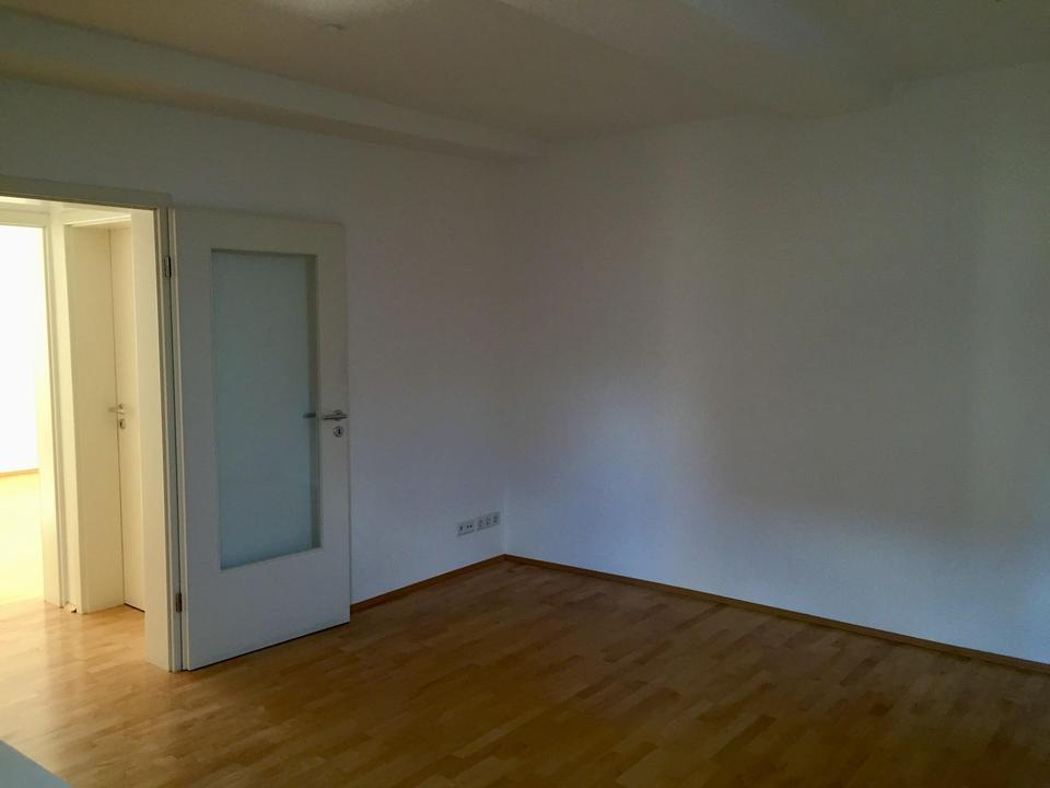 Altstadt-MFH mit Mainblick, Dachterrasse & Entwicklungspotenzial – provisionsfrei – Bild 28