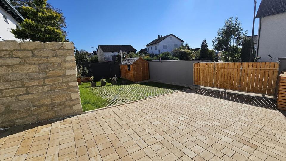 Neuwertige DHH mit Garage – Bild 5