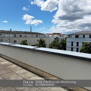Sonnige 2ZKB Penthouse-Wohnung mit laufenden Mieteinnahmen