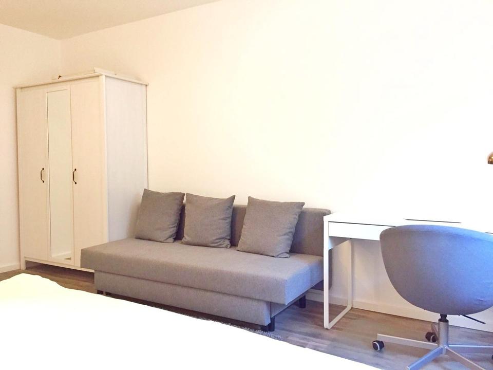 Ab SOFORT - Paar oder 2er WG -Neue helle Luxus Wohnung mit Terrasse, Alpenblick, vollmöbliert – Bild 17