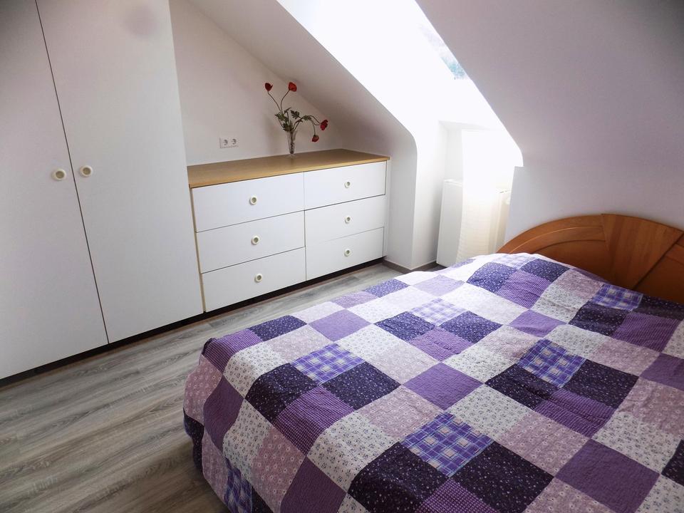 helle moderne 4-Zimmer-DG-Wohnung mit Balkon zentral in Bad Kissingen – Bild 21