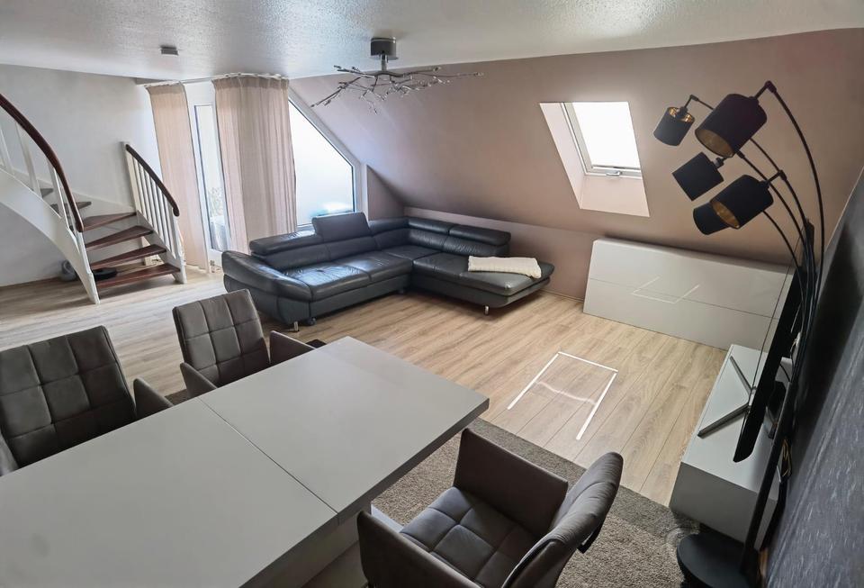 !!RESERVIERT!! Provisionsfreie 3,5Zi. Maisonette-Wohnung – Bild 3