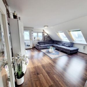 *Exklusive* 4-Zimmer-Maisonettewohnung Wiesbaden | geringe NK | hell| klimatisiert