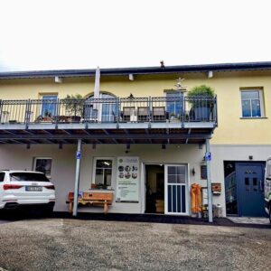 Stilvolles Landhaus mit vielseitig nutzbarer Werkstatt