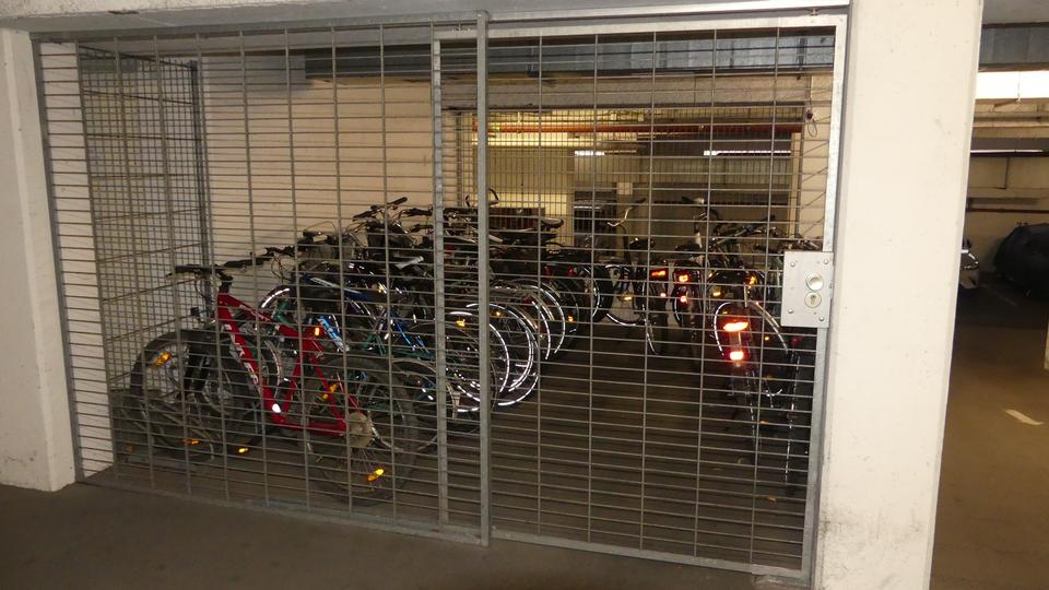 NEU!! Maisonette/2,5 Raum/Saniert/ca.80m²/Zentrum/EBK/Balkon/Lift/TG – Bild 21