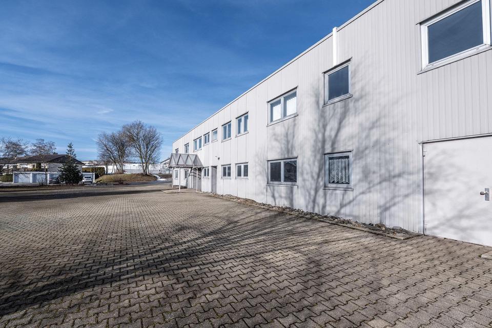 Moderne Industriehalle zur Miete – ideal für Produktion & Gewerbe