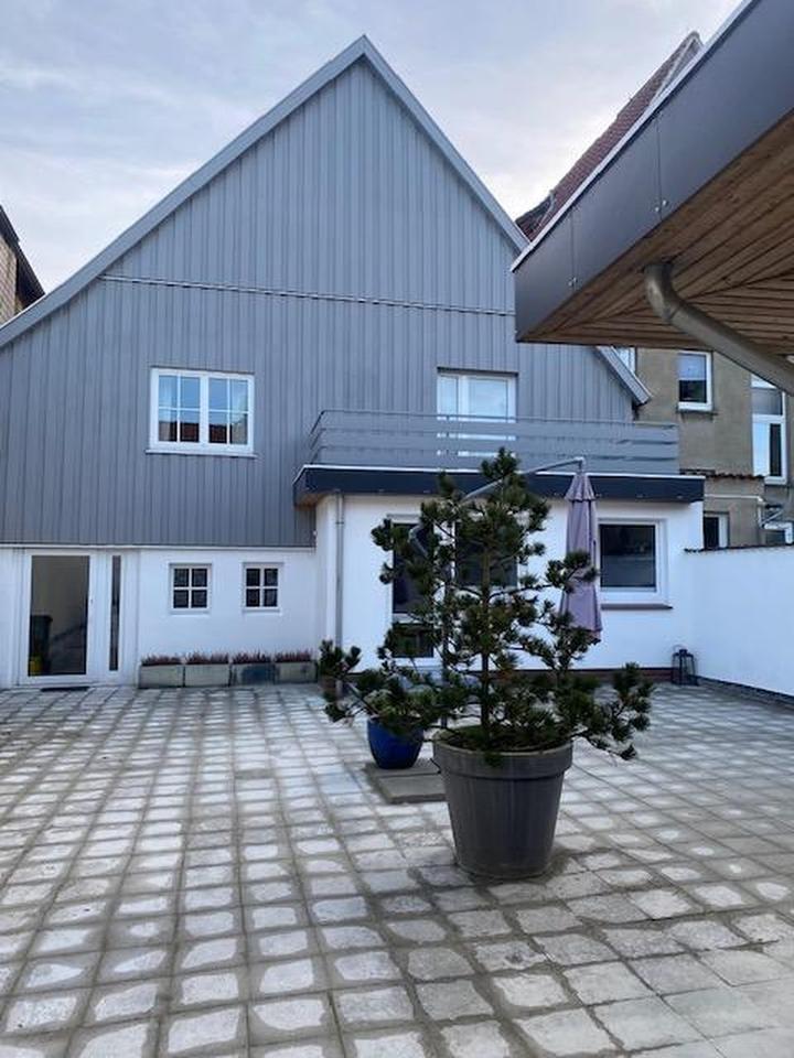 Ihr Traum vom eigenen Café! Wohnhaus mit laufendem Café, Nebengebäude, großem Innenhof – Bild 28