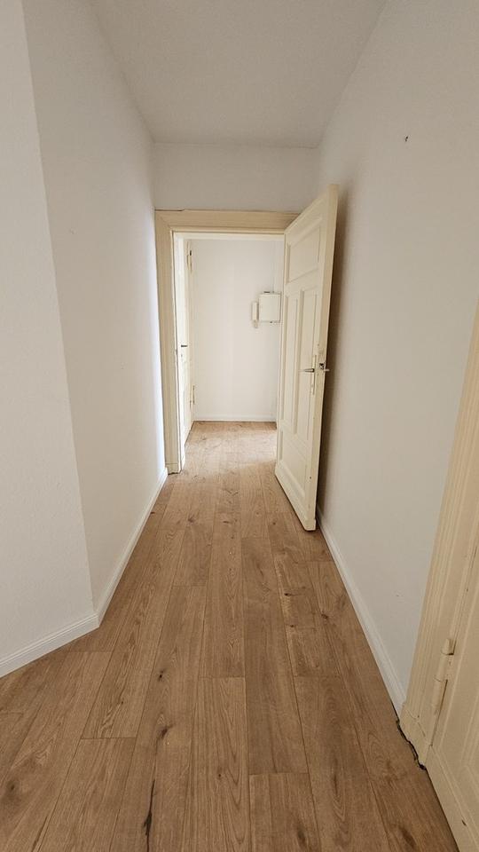 Großzügige 2,5-Zi Familienwohnung, große Wohn-Küche, zentrumsnah, sehr hell und freundlich, – Bild 5