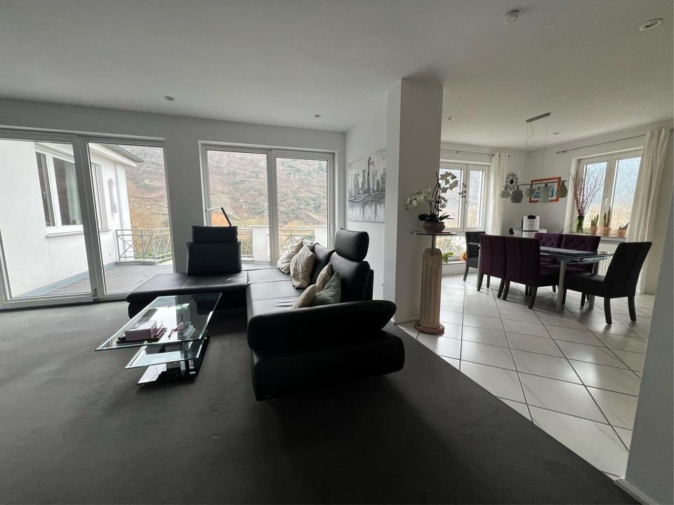 Großzügiges Einfamilienhaus in bevorzugter Wohnlage. Provisionsfrei – Bild 8