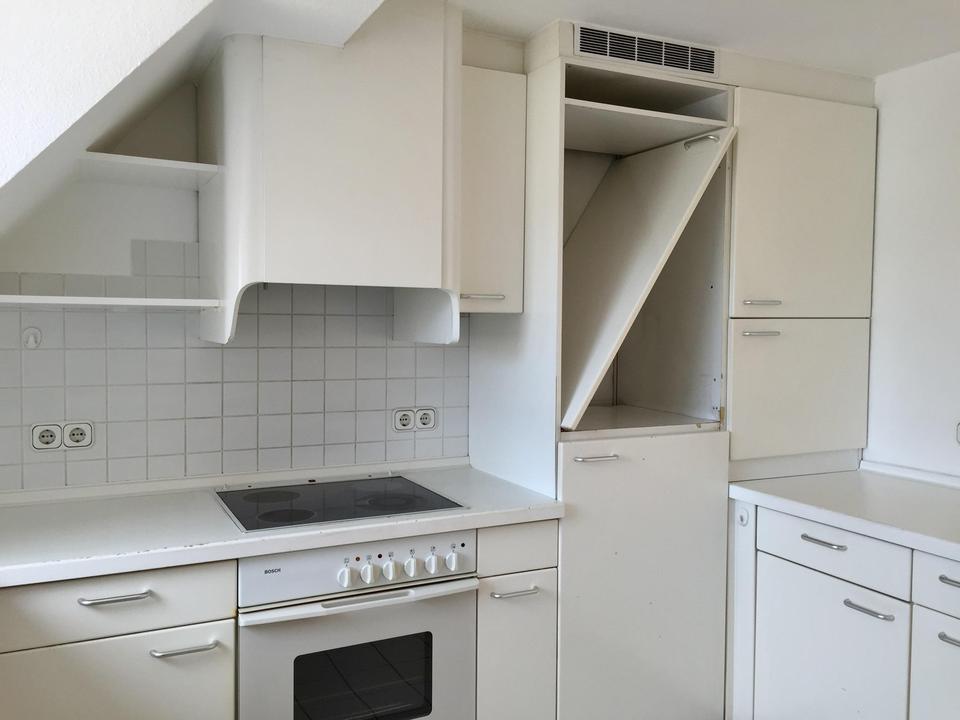 Altstadt-MFH mit Mainblick, Dachterrasse & Entwicklungspotenzial – provisionsfrei – Bild 12