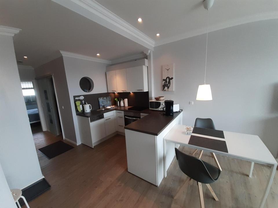 Sonnige 2-Zimmer Ferienwohnung mit Meerblick – Bild 10