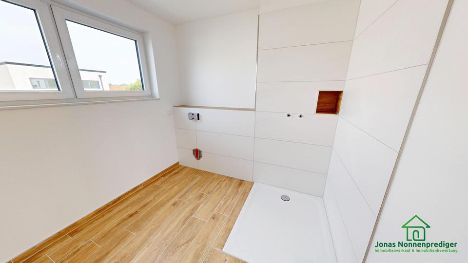 Modernes Reihenhaus mit Garage zum Erstbezug - 2 Geschosse – Bild 37