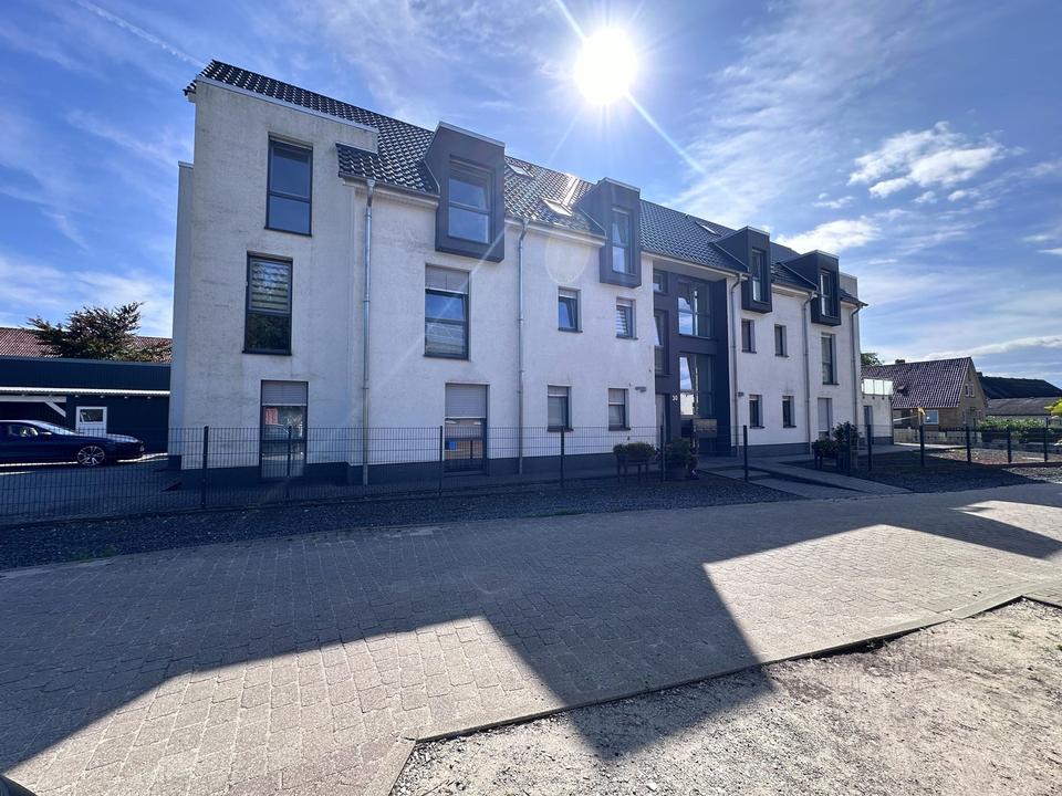 *Neuwertig & Zentral*: Geräumige 4-Zi.-Wohnung mit Garten im EG – Bild 25