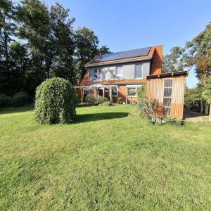 Kernsaniertes A+ Einfamilienhaus mit großem Südgrundstück in ruhiger Lage und traumhaftem Weitblick