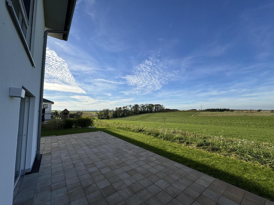 Aussicht ins Grüne! Lichtdurchflutetes Massivhaus in Bihlafingen, provisionsfrei – Bild 25