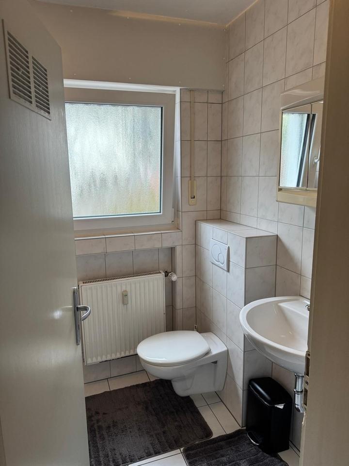 Gemütliche 2-Zimmer-Wohnung in idyllischer Lage mit Balkon und Einbauküche und Stellplatz – Bild 14