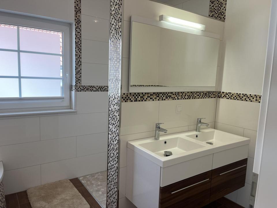 Traumhaft schöne, exklusive Stadtvilla in 32791 Lage – Bild 13