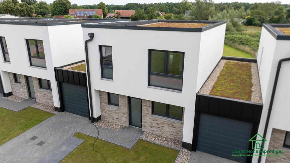 Modernes Reihenhaus mit Garage zum Erstbezug - 2 Geschosse – Bild 8