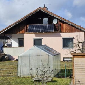 Freistehendes Einfamilienhaus mit Doppelgarage, ca. 170 qm Wohnfläche