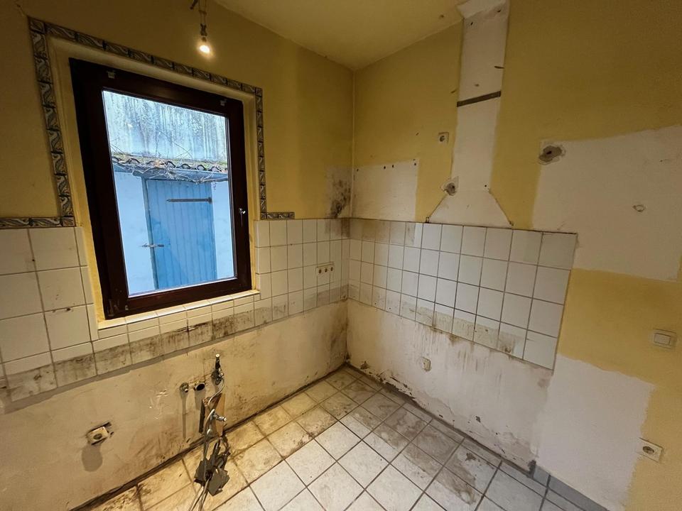 *PREISSENKUNG - PROVISIONSFREI* Sanierungsobjekt auf 776 m² Grundstück - oder Neubau nach Wunsch – Bild 6