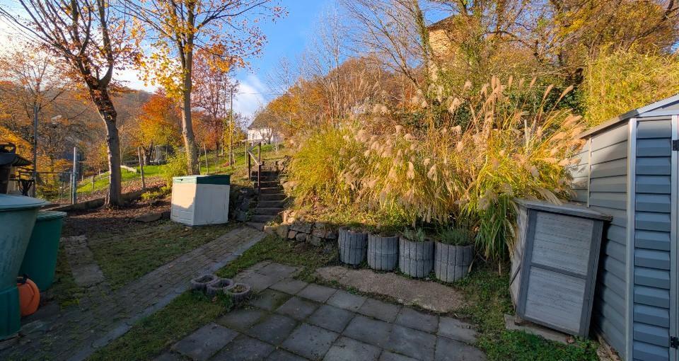 Maisonette-Wohnung mit Garten und Carport zu verkaufen – Bild 9