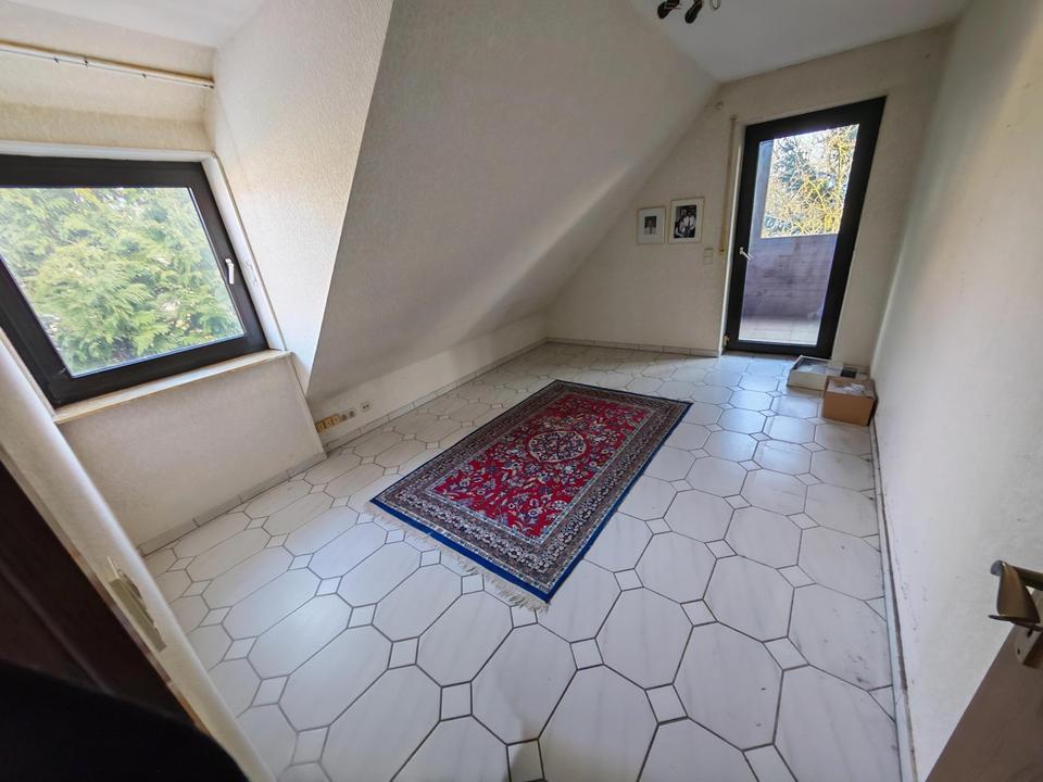 Ohne Käuferprovision: Raumwunder mit Einliegerwohnung & Doppelgarage – Bild 11