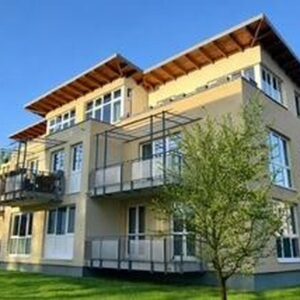 Stilvolles 2-Zi-Apartment in Toplage - hell und ruhig