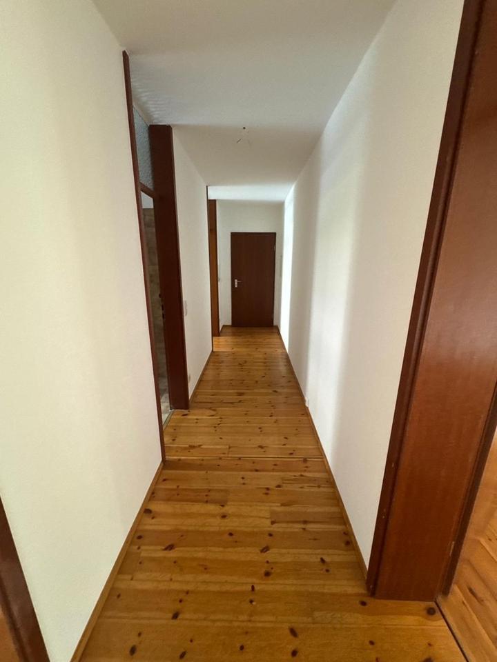 2-ZKB ETW Mühlheim-Balkon-Stellplatz – Bild 7