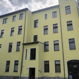 Bezugsfertig renoviert: Sonnige 4-Zimmer Wohnung im 1. OG in Frankfurt (Oder) - Altberesinchen