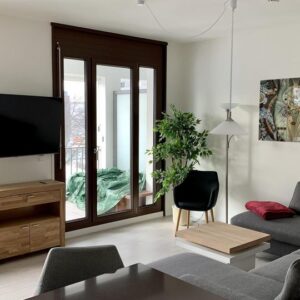 Möbilierte komfortable Wohnung am Wissenschaftsstandort Berlin-Adlershof