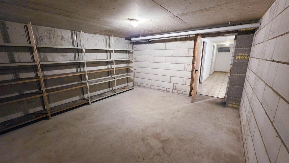 Provisionsfrei - Rarität - 2 Häuser, große Scheune und großer Garten in Freiburg-Munzingen. – Bild 24