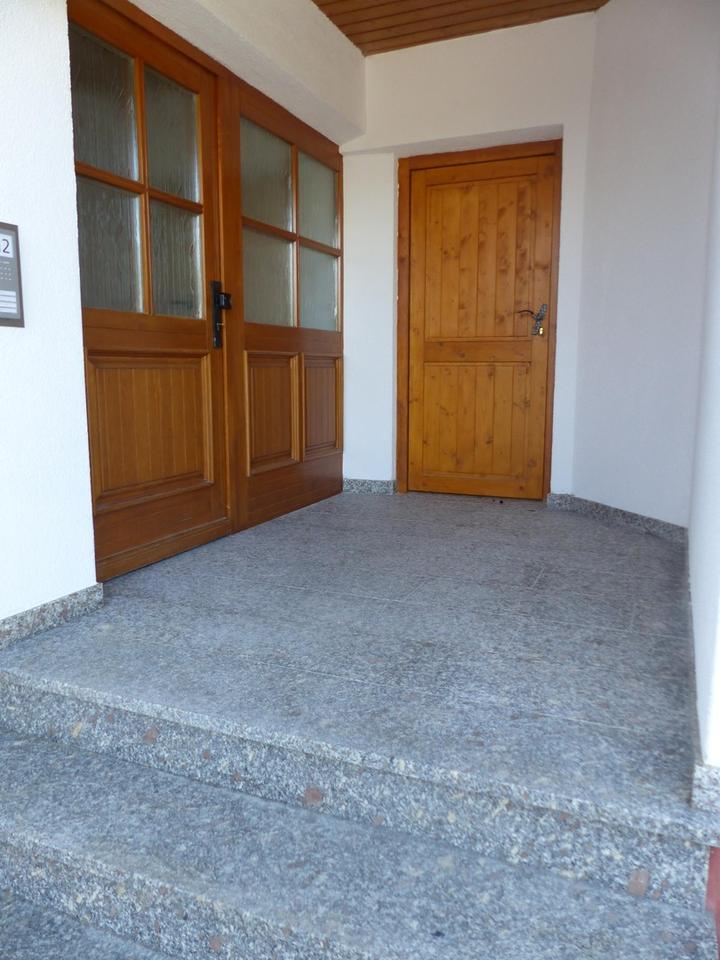 Noch günstiger, Eigentumswohnung, 2 Zimmer- Souterrain, sehr hell, ruhig, mit Garten. – Bild 2