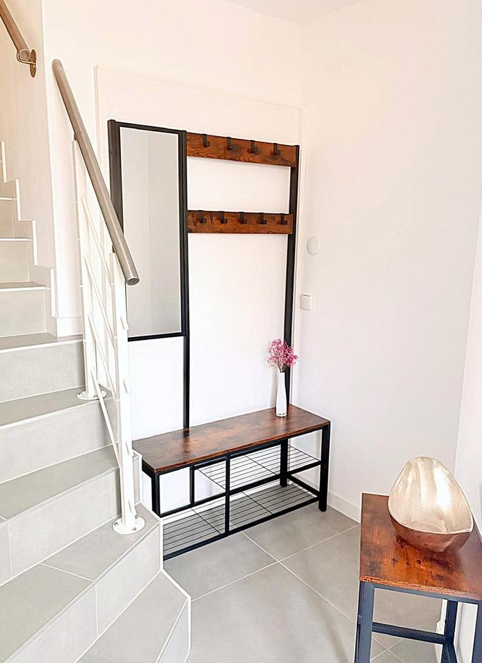 Moderne 3,5-Zimmer-Maisonette möbliert mit Heimkino, Wallbox & Klimaanlage – Bild 26