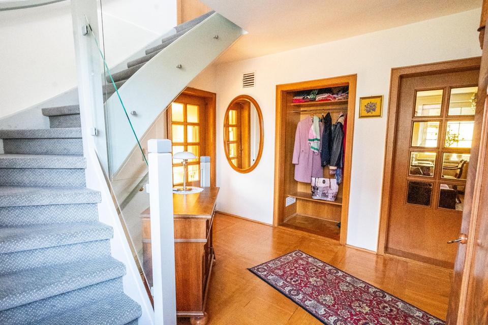 Top ausgestattetes Einfamilienhaus m. großem Garten & Bungalow in ruhiger Lage im Seebad Ueckermünde – Bild 9