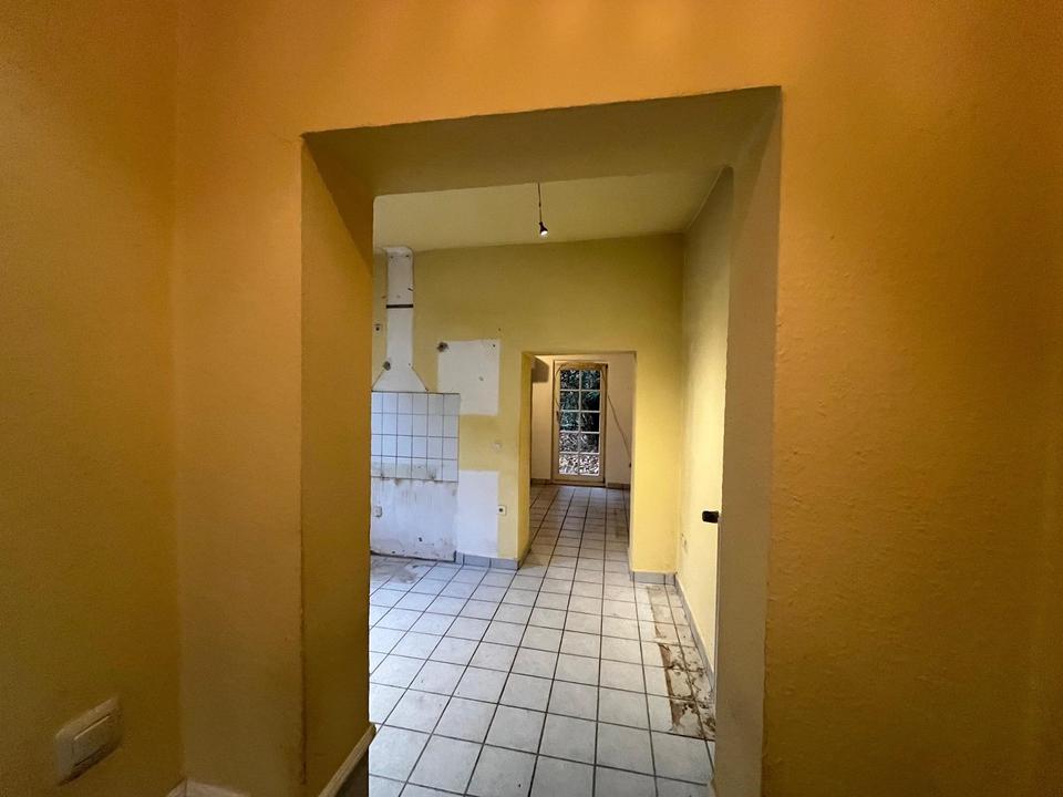 *PREISSENKUNG - PROVISIONSFREI* Sanierungsobjekt auf 776 m² Grundstück - oder Neubau nach Wunsch – Bild 8