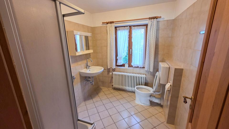 Provisionsfrei - Rarität - 2 Häuser, große Scheune und großer Garten in Freiburg-Munzingen. – Bild 22