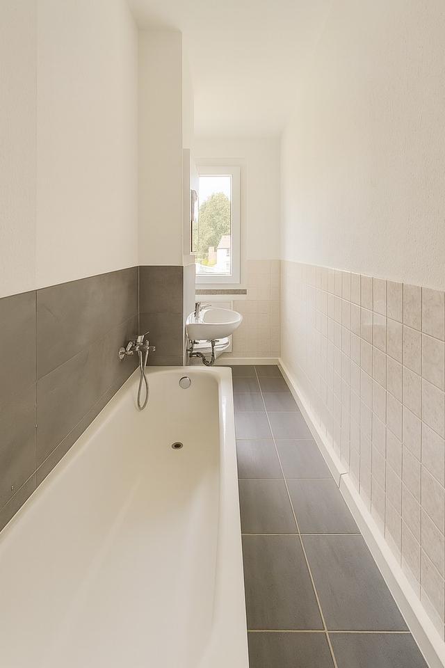 2-RMW 54m² in ruhige Lage - Einzugsmonat kostenlos, EBK, Badewanne – Bild 3