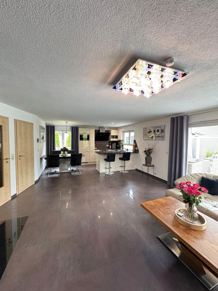 Nachhaltig Wohnen & Sparen: Haus mit ELW (Zins-Joker), High-End Technik 2022 & 1300m² Grund – Bild 14