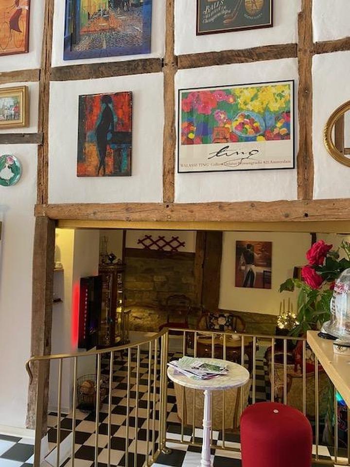 Ihr Traum vom eigenen Café! Wohnhaus mit laufendem Café, Nebengebäude, großem Innenhof – Bild 5