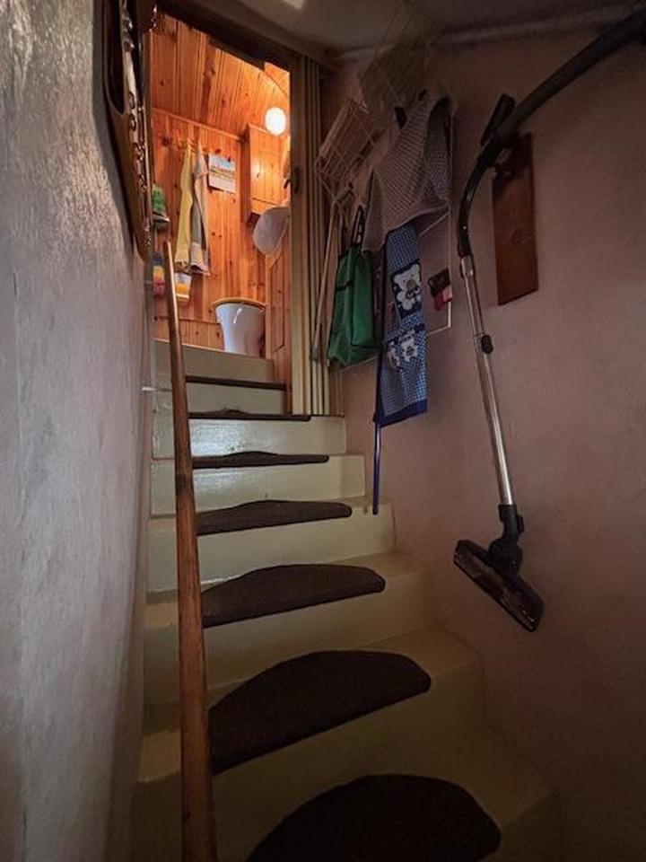 Reihenendhaus, unterkellert mit Nebengelass und Garten – Bild 21