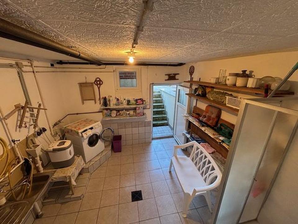 Reihenendhaus, unterkellert mit Nebengelass und Garten – Bild 26