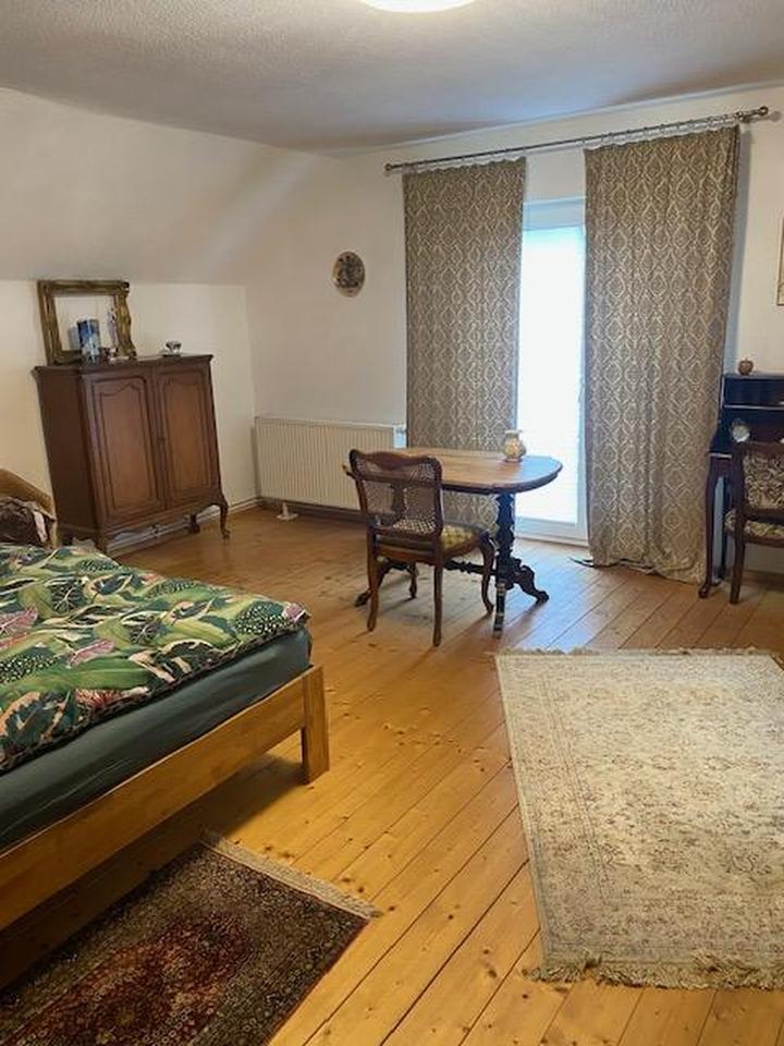 Ihr Traum vom eigenen Café! Wohnhaus mit laufendem Café, Nebengebäude, großem Innenhof – Bild 16