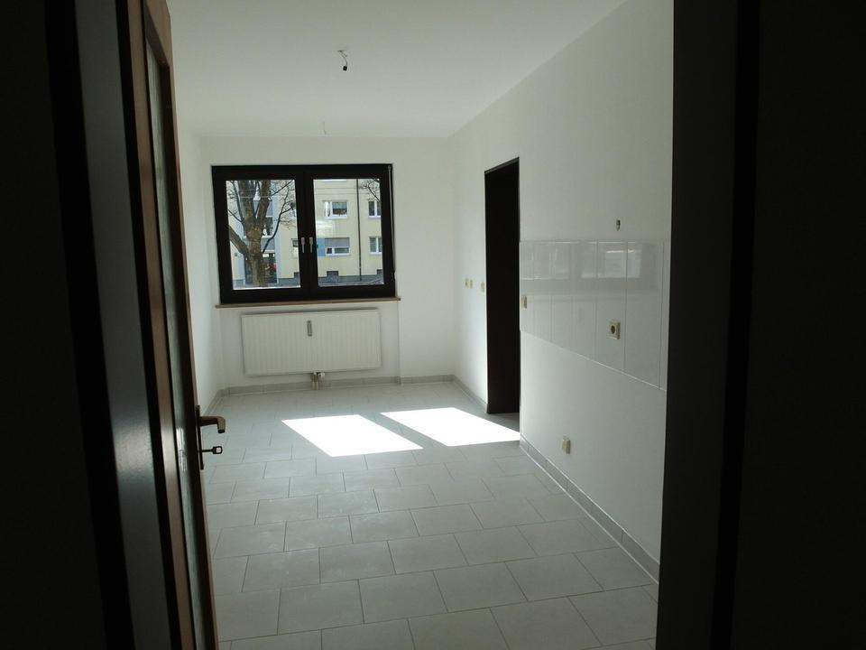 3-Zi.-Wohnung (80qm) Westend, U5 / Tram 18 Säulingstraße, nähe WESTPARK – Bild 5